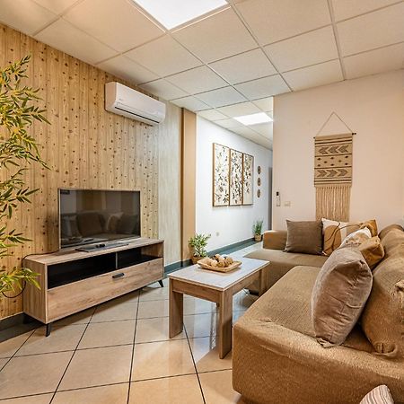 Apartamento El Dorado Cerca Del Mar Málaga Kültér fotó