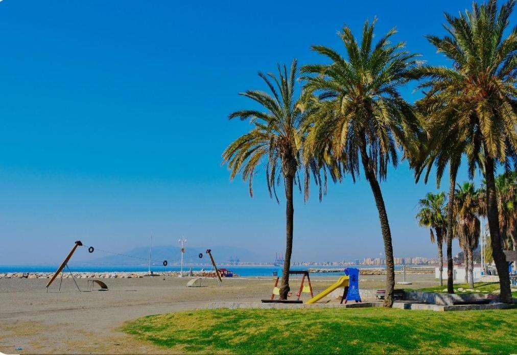 Apartamento El Dorado Cerca Del Mar Málaga Kültér fotó